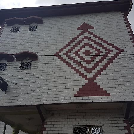 Hotel Kdv Bonaberi Exterior foto