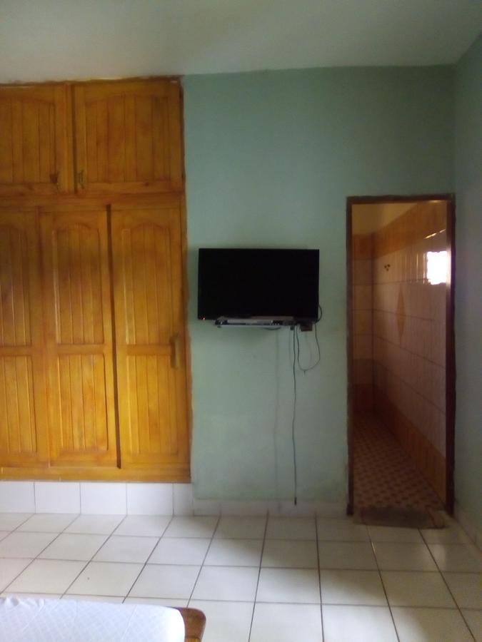 Hotel Kdv Bonaberi Exterior foto